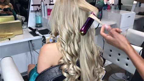 ***if you purchased hair extensions from bellami hair, please leave your review at the bottom of this i've seen a video where the person is reviewing tape in extensions. How to clip in Bellami Hair extensions - YouTube