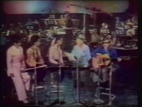 A whopping ~12~ in under a decade! Supremes, Bing Crosby & José Feliciano -- 'Hit Songs ...