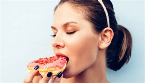 Berapa minimal waktu tidur yang cukup untuk atlet. Mengunyah Makanan 32 Kali, Apa Manfaatnya? - Cantik Tempo.co