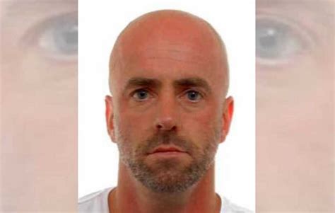 .dans l'est de la belgique pourrait être celui du militaire d'extrême droite jurgen c., recherché dans l'est de la belgique pourrait être celui du militaire d'extrême droite jurgen connings, recherché. Lijkhonden ingezet bij speuractie naar Jürgen Conings ...