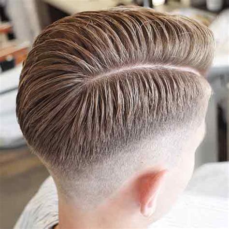 O cabelo fade mid começa sua marcação de degradê mais alto, mas ainda no meio da cabeça. Los Mejores Cortes de Pelo Fade o Degradado