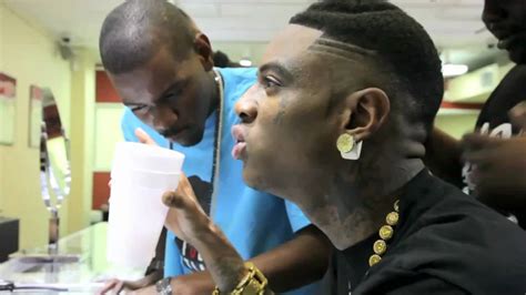 Soulja boy aka young drako rapper/producer/ceo/model ceo of sodmg records owner of. @SouljaBoy - Juice Music Video HD - YouTube
