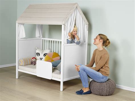 Only clubs of the 2021 eliteserien and 2021 1. Stokke® Home™ Crib Guard