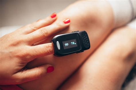 A pulse oximeter is a very easy gadget to use. Pregnant & Concerned About COVID-19? 5 Tips to Monitor ...