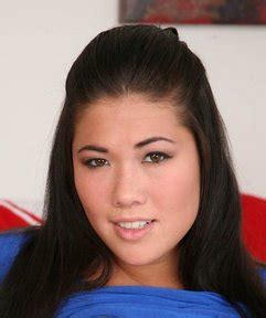 Click here for more sets of london keyes and others! Hot Asian Girl of the Month: London Keyes ~ Words From the ...
