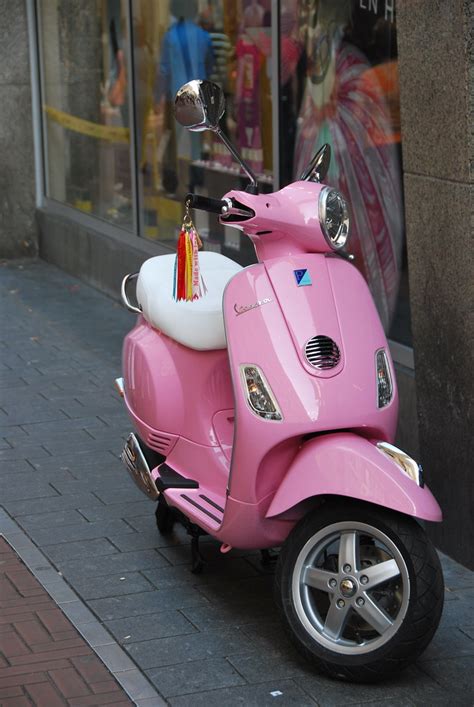 Vespa is an italian brand of scooter manufactured by piaggio. pink vespa | i know that vespas are to the noughties what ...