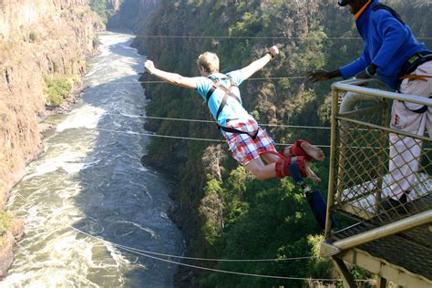 5 Highest Bridges For Bungee Jumping In The World • Travel Tips
