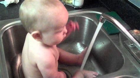 The video ends with the monkey starting to get out of the sink. Sink Bath Baby - YouTube