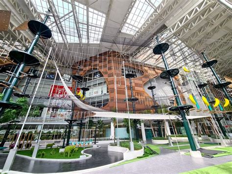 An evening view of paradigm mall in kelana jaya. Escape Park Terbaru di Paradigm Mall Petaling Jaya ...