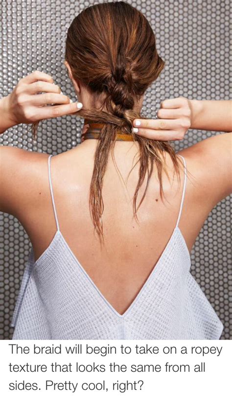 Wet hair is even more fragile than dry hair, so you're going to want to stop making these damaging haircare mistakes after the shower asap. Pin by MAYRIE MICHELLE on TIPS AND TRICKS AND STUFF! | Wet ...