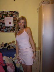 Bleach blonde hottie strips for you. hot innocent blonde tiny teen candid home made photos ...