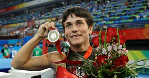 40 yoshli oksana chusovitina olimpiya o'yinlariga. Oksana Chusovitina Is The Oldest Olympic Female Gymnast Of ...