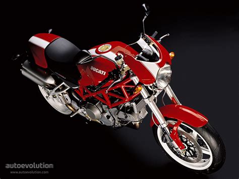 By tim carrithers, photography by ducati. 2008 Ducati Monster S2R 1000 - Moto.ZombDrive.COM