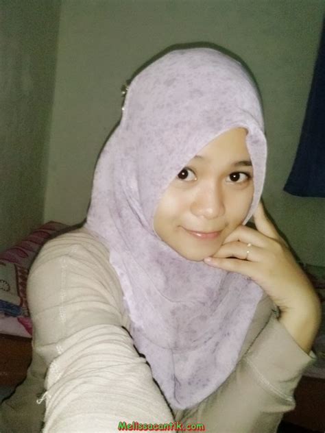 Abg jilbab bacol toge lagi sange goyang hot bikin tegang. Galeri Foto Gadis Muslimah Berjilbab Paras Cantik | Kumpulan Foto Cewek Cantik Berjilbab Terbaru