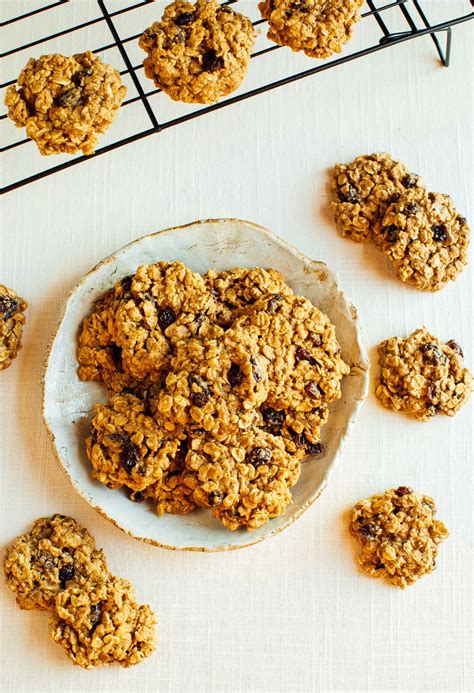 The best oatmeal raisin cookies! Healthy Oatmeal Cookies | Recipe | Healthy oatmeal cookies, Oatmeal raisin cookies, Oatmeal cookies