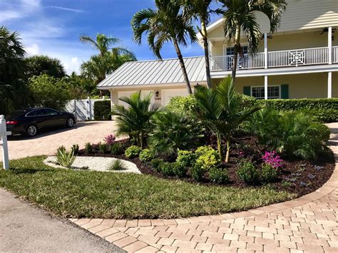 Find and connect with orlando's best landscapers. Full Home Tropical Landscape - Tropical - Landscape ...