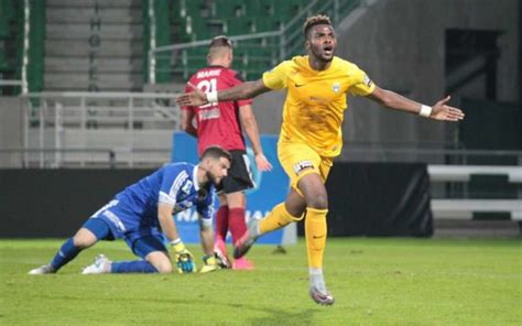 Aaron salem boupendza pozzi (born 7 august 1996) is a gabonese professional footballer who plays as a forward for turkish club hatayspor and the gabon national team. Girondins4Ever - Des discussions à venir pour une ...