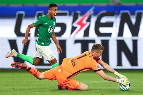 Ilman ottelun dramaattisia tapahtumia maali ja voitto olisivat tuntuneet. Joel Pohjanpalo kentällä Bundesliiga-avauksessa ...