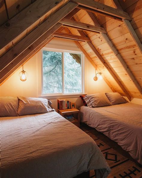 Posted on march 24, 2019 by janice silva. Cabin attic/loft . . #interiordesign #cozyplace #rustic # ...