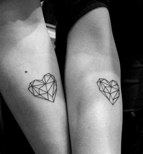 Maybe you would like to learn more about one of these? neutattodesigns.com | Geometrisches herz tattoo, Herz ...