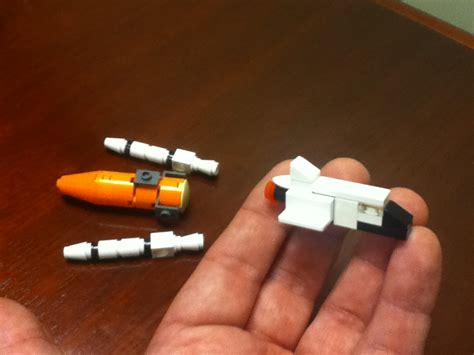 These lego spaceships are usually small and easy to put together, but still look good. LEGO IDEAS - Mini Space Shuttle