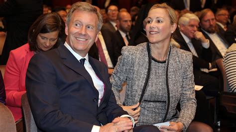 Bettina und christian wulff sind wieder ein paar. Christian & Bettina Wulff: Zweite Hochzeit! | Promiflash.de