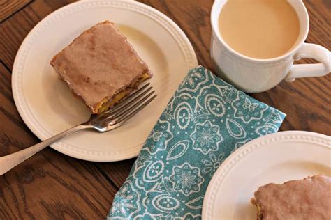 Duncan hines perfect size cake mixes may be the ticket! Duncan Hines Honey Bun Cake Recipe : 10 Best Moist Cake With Cake Mix Recipes Yummly / The ...