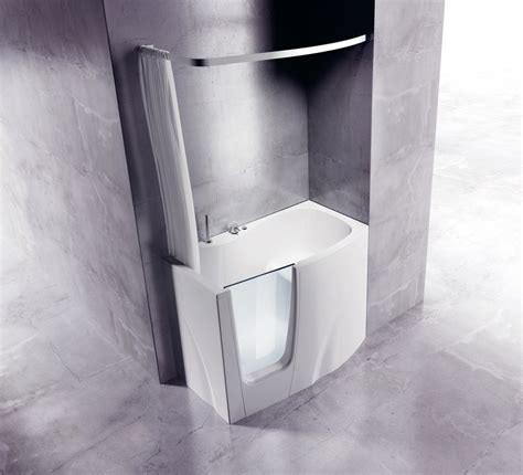 It does not allow for water seepage. Mini Bathtub and Shower Combos for Small Bathrooms