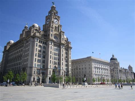 Aus wikipedia, der freien enzyklopädie. File:The Three Graces, Liverpool - 2012-05-27.jpg ...