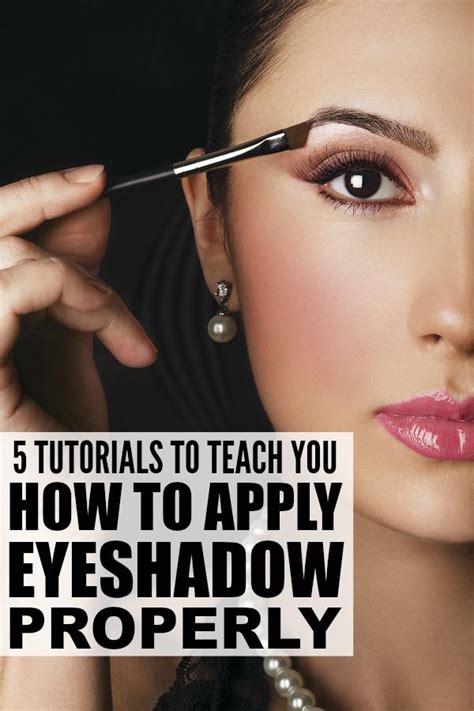 With so many different brow fillers bursting on the beauty scene over the past couple years, gals (and dudes) have so many options. 5 tutorials to teach you how to apply eyeshadow properly ...