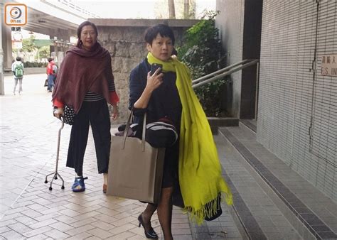 Jul 20, 2021 · 香港中通社6月12日電 香港律政司正探討容許政府所有律政人員可獲資格被委任為資深大律師的建議。香港特區政府律政司司長鄭若驊12日表示，有關建議並沒有改變現行機制和獲委任的準則，符合選賢任能的原則。 女律師追薪35萬 雙方爭拗是否受僱事務所｜即時新聞｜港澳｜on.cc東網