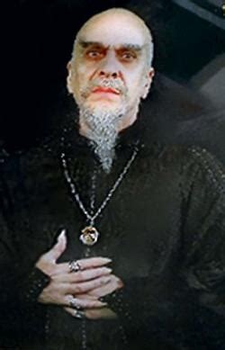 Salazar slytherin was born during the first millennium a.d. 4.2) Salazar Slytherin - Livro de Historia da Magia