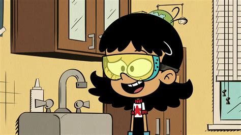 Lincoln & ronnie anne vlog 6: Image - S3E15B Stella with safety goggles.png | The Loud ...