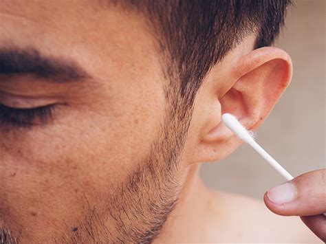 Telinga berdenging atau tinnitus adalah sensasi munculnya dering (denging), desis, atau suara sejenis di telinga telinga berdenging (tinnitus). Jangan ambil mudah jika telinga berbau… Jom kenali 5 sebab ...