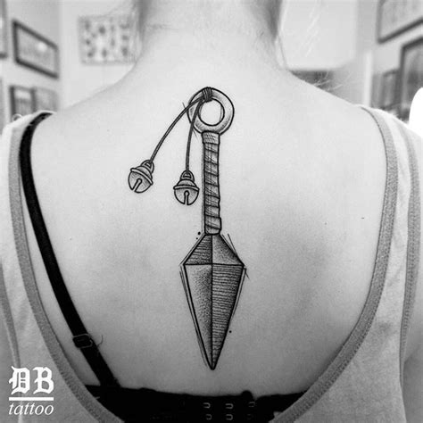 Not only kunai tattoo, you could also find another pics such as sasuke tattoo, katana tattoo, tattoo shinobi, knife tattoo, deidara tattoo, kakashi tattoo, messer tattoo, kunai art, minato tattoo. Pin by Arionna Gonsalves on Meus pins | Naruto tattoo, Cool tattoos, Anime tattoos