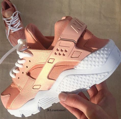 Gold lace up huaraches with braid. Pin on shoes