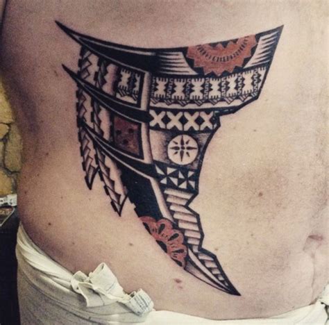 Tribal tattoo designs that are still gorgeous today usually, you'll find more tribal tattoos for men online. Fijian | Polynesian tribal tattoos, Tongan tattoo, Fijian ...