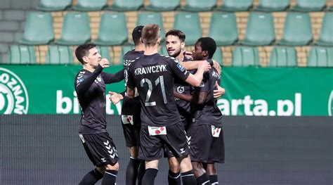 Nigdy nie spadnie, nasz górnik nigdy nie spadnie! KSZO Ostrowiec - Górnik Zabrze TRANSMISJA TV i STREAM ...