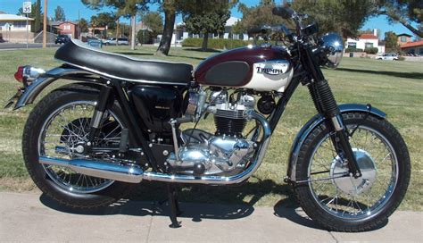 See such popular models like triumph bonneville, triumph tiger, triumph daytona, triumph. Ideal Bikes: triumph motorcycles for sale