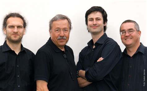 Schreibe deine eigene bewertung über vr bank untertaunus eg. tonAARt: The Family of Saxophones - Taunussteiner Kirchenmusik