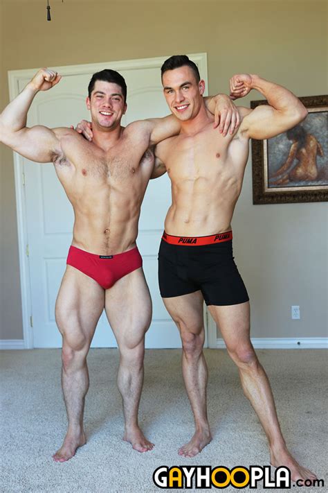 Jocks tend to abuse their popularity, while the athletes don't really mind who they talk to or hang out with. Travis Youth And Collin Simpson Fuck | GayMobile.fr