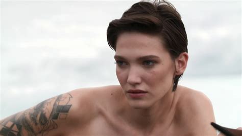 Find and save images from the germanys next topmodel collection by paulinchen lutzi (paulinchen_lutzenberger) on we heart it, your everyday app to get lost in what you love. Die schönsten Bilder vom Nacktshooting ⋆ Nürnberger Blatt