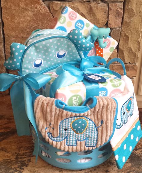A baby shower calls for celebration. HomeMadeville: Your Place for HomeMade Inspiration: Tips ...