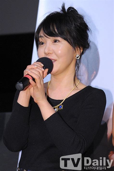 In the same year, she made her debut as a comedian in kbs. Song Eun-jin (송은진) - Picture Gallery @ HanCinema :: The ...