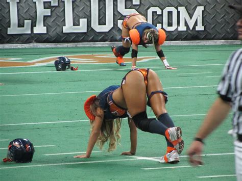 * lingerie football league *  competición femenina de fútbol americano. Chicago Bliss | Tony | Flickr