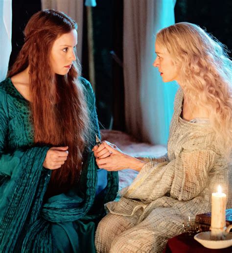 First look at Naomi Watts and Daisy Ridley in "Ophelia ...