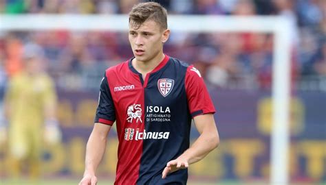 Latest on internazionale midfielder nicolò barella including news, stats, videos, highlights and more on espn. Maglia Barella Cagliari, preparata Serie A 2017/18 ...