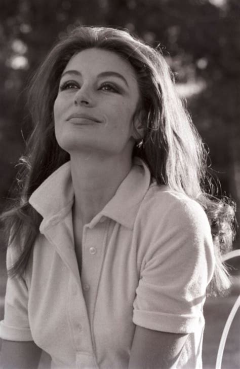 Nicole françoise florence dreyfus (born 27 april 1932), known professionally as anouk aimée (french pronunciation: Picture of Anouk Aimée