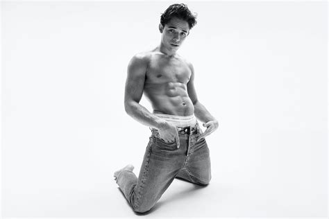 Klein calvin ramos is on facebook. Calvin Klein's #MyCalvins Spring 2021 Campaign featuring Jacob Elordi