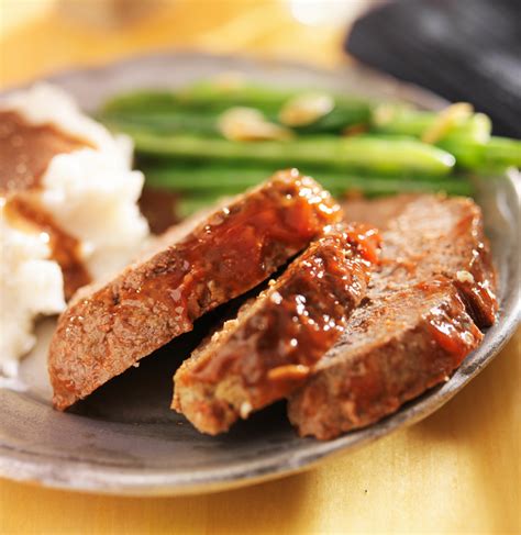 Meatloaf is a blank slate and can be adapted to any flavor profile. How Long To Bake Meatloaf 325 : Wilton Heavy Gauge ...